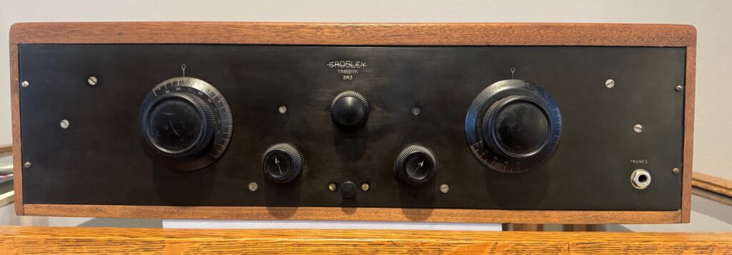 Crosley 3R3 Radio Receiver